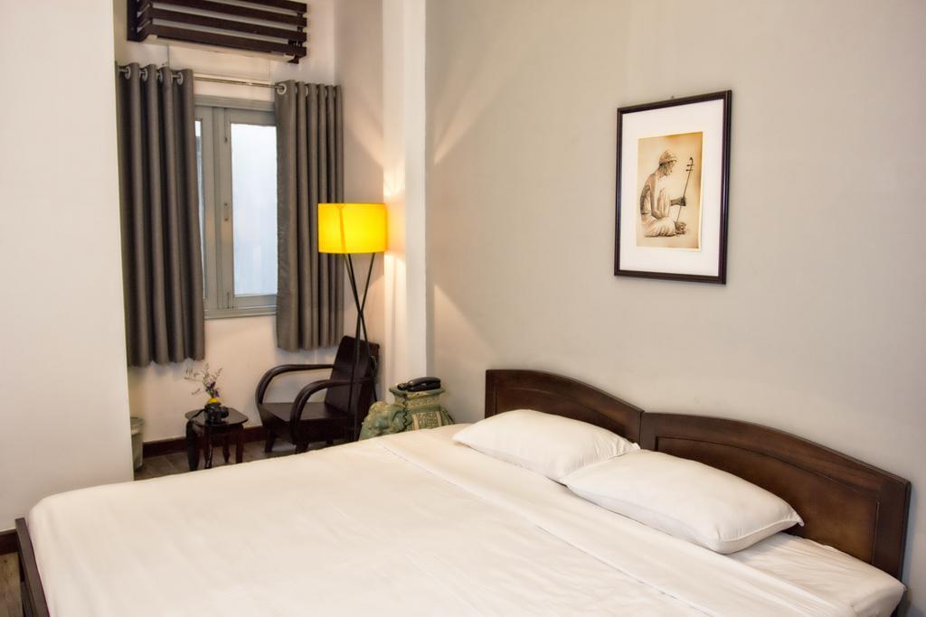Tripwriter & Bistro Khách sạn *